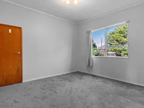 1/113 Mokoia Road, Birkenhead