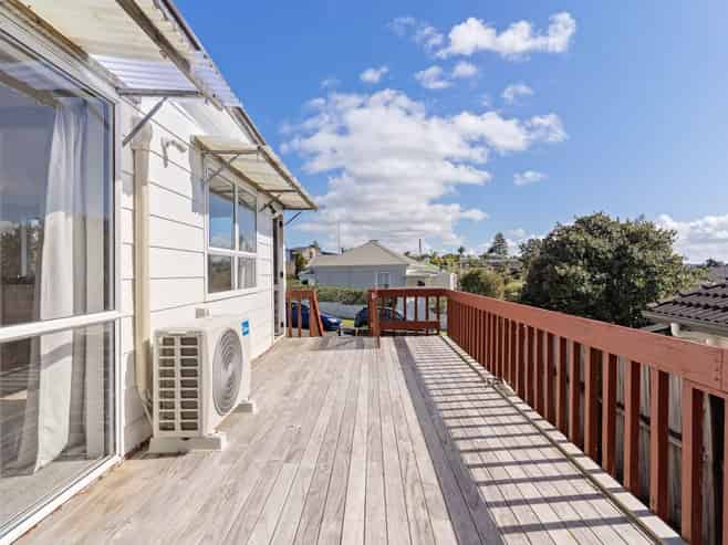 1/113 Mokoia Road, Birkenhead