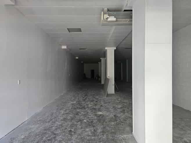 Expansive retail in Hastings East