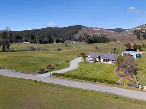 70 Seniors Road, Wairau Valley