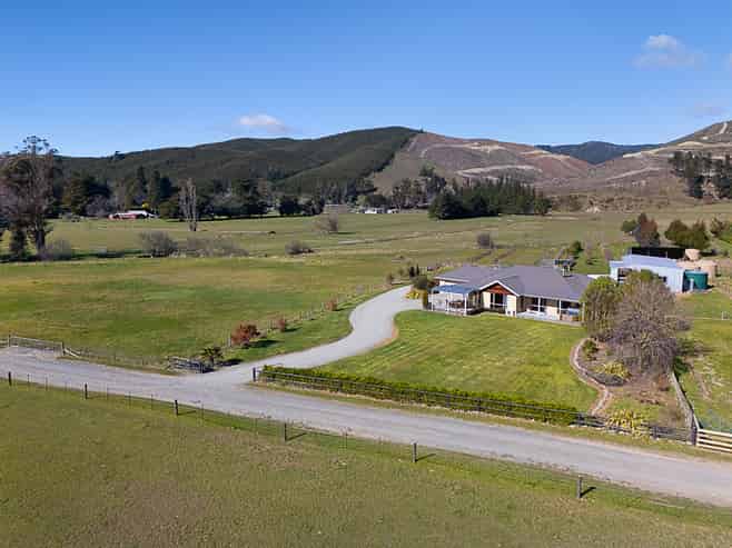 70 Seniors Road, Wairau Valley