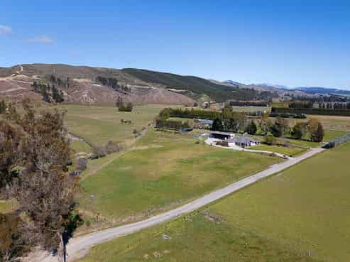 70 Seniors Road, Wairau Valley