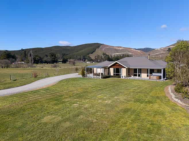 70 Seniors Road, Wairau Valley