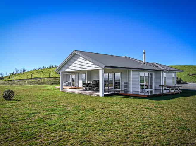 4483 State Highway 50, Maraekakaho