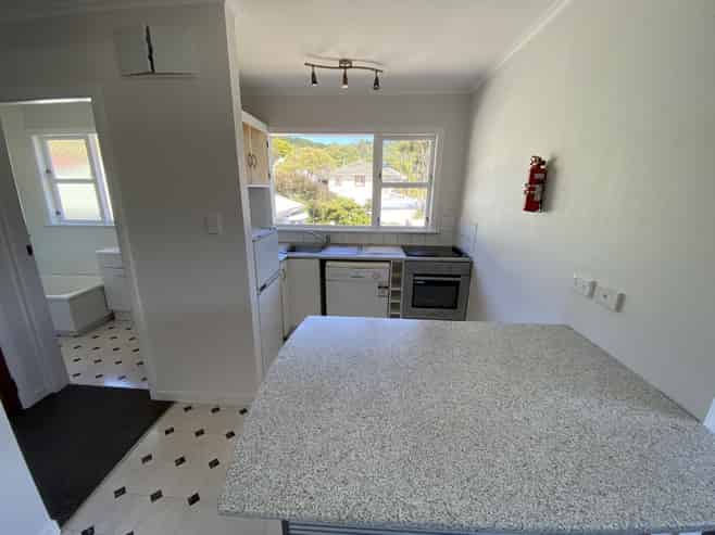 2/185 Daniell Street, Newtown