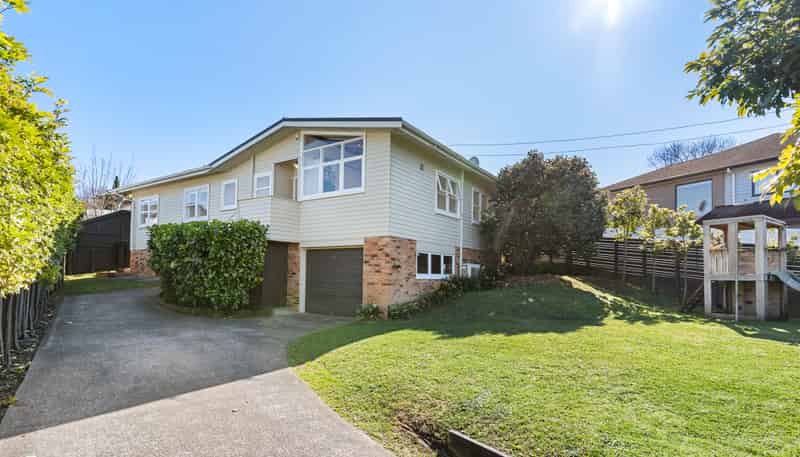 16 Esperance Road, Glendowie