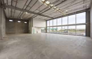 CBRE | High-Profile Modern Industrial Unit