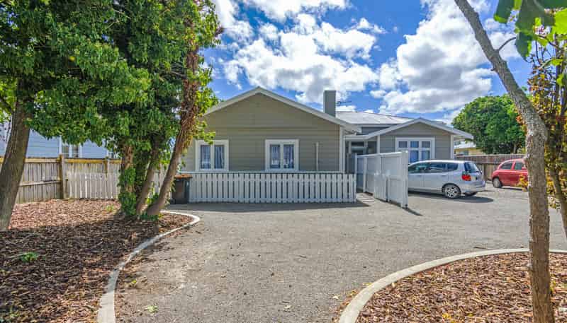 1/505 Featherston Street, Roslyn