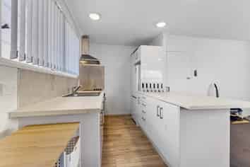 3A Zurich Place, Weymouth