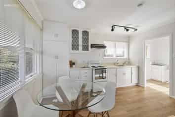 7 Bute Street, Woolston