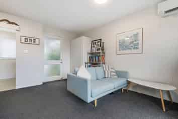2/111 Melrose Road, Mount Roskill