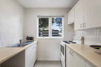 2/111 Melrose Road, Mount Roskill