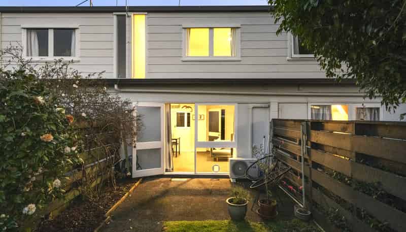 2/111 Melrose Road, Mount Roskill