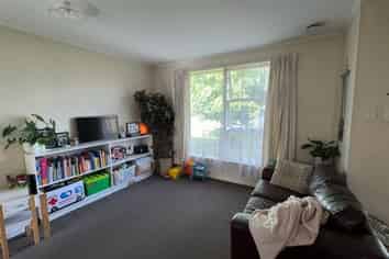 2/17A Miro Street, Trentham