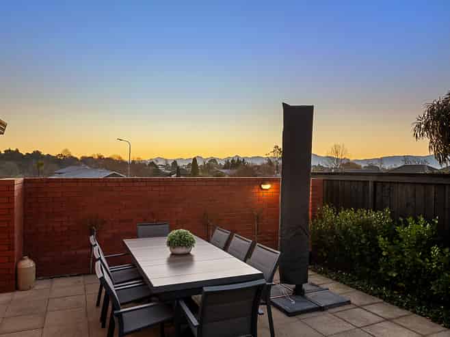6 Scotston Grove, Witherlea