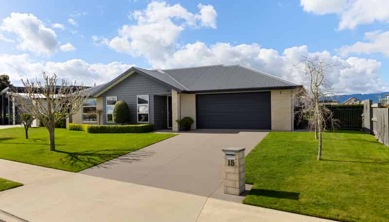 15 Maple Place, Matamata