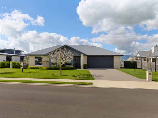 15 Maple Place, Matamata