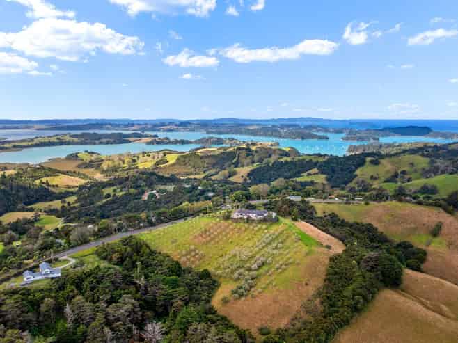 298 Mahurangi West Road, Mahurangi West