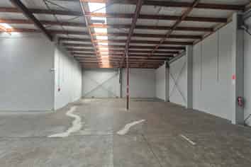 Buy or Lease, Great City Fringe Warehouse