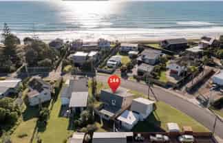 144 Karewa Parade, Papamoa