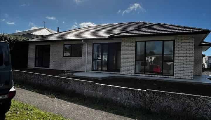 18A Ariel Street, Stratford