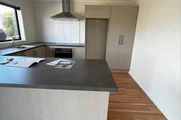 18A Ariel Street, Stratford