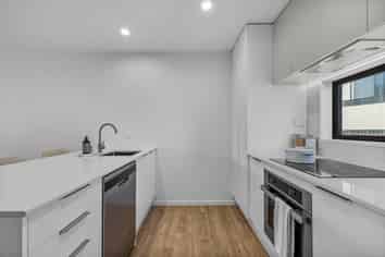 4/102 Warrington Street, Edgeware