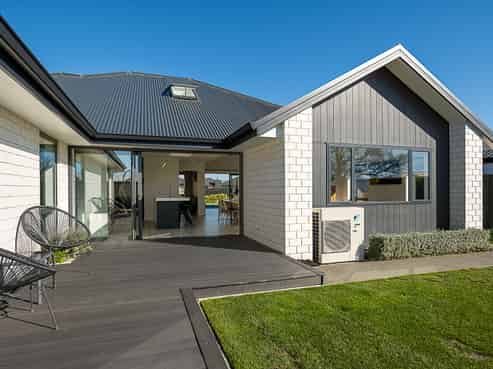 18 Wai Iti Avenue, Redwoodtown