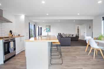 44 Athenree Road, Athenree