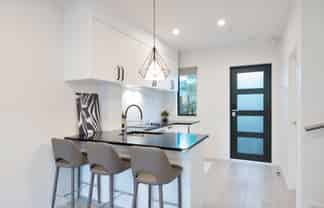 2/46 Te Kanawa Crescent, Henderson