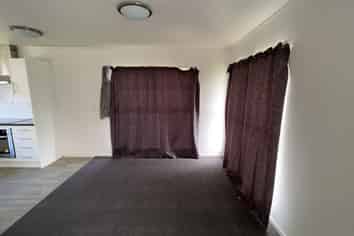 1a Wood Avenue, Mangere East