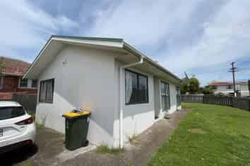 1a Wood Avenue, Mangere East