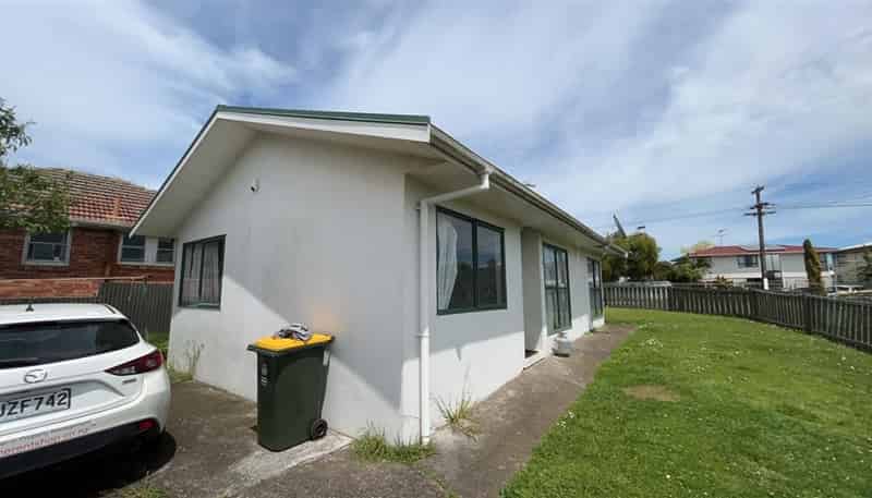 1a Wood Avenue, Mangere East