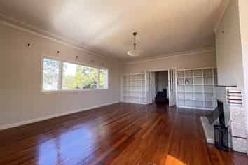 36 Fern Glen Road North, Saint Heliers