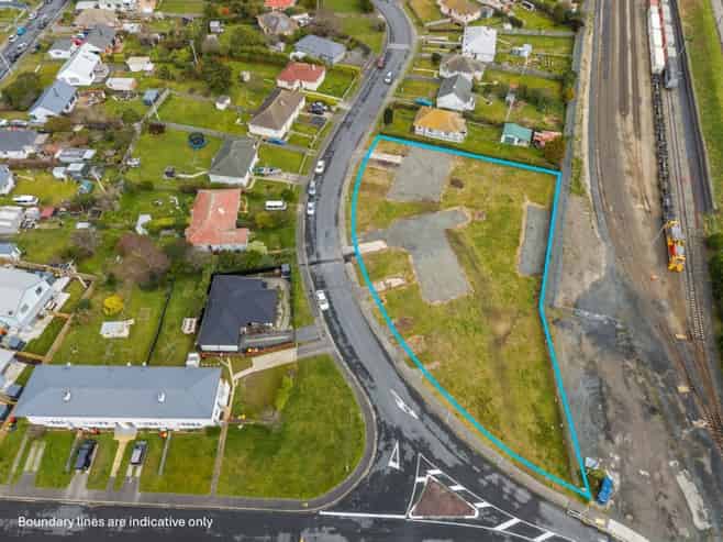 2-12 Albertson Avenue, Port Chalmers