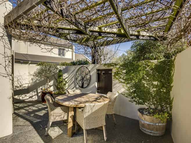 3 Hikanui Place, Havelock North