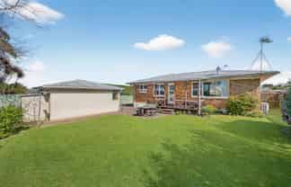16 Cascades Road, Pakuranga Heights