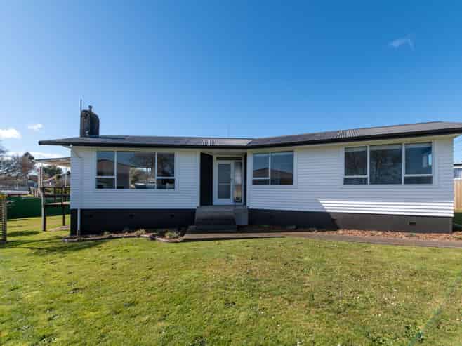 14 Elliott Crescent, Owhata