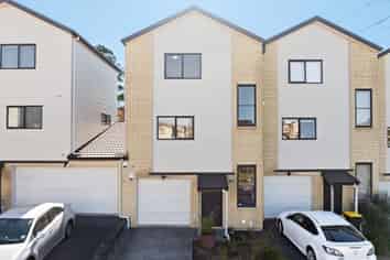 62/172 Mcleod Road, Te Atatu South