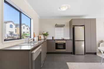 62/172 Mcleod Road, Te Atatu South