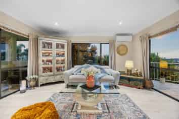 63 San Valentino Drive, Henderson Valley