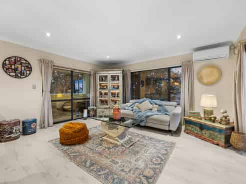 63 San Valentino Drive, Henderson Valley