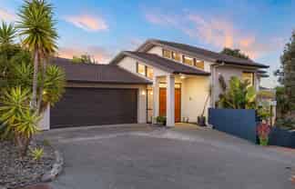 63 San Valentino Drive, Henderson Valley