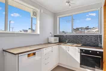 64B Dalgety Street, Saint Kilda