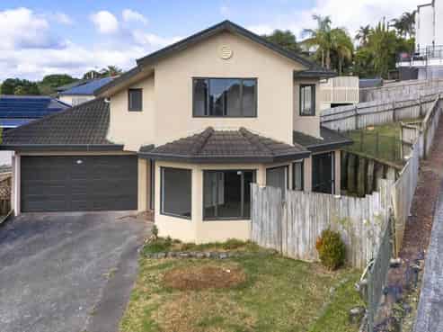 2/14 Mossop Rise, Glenfield