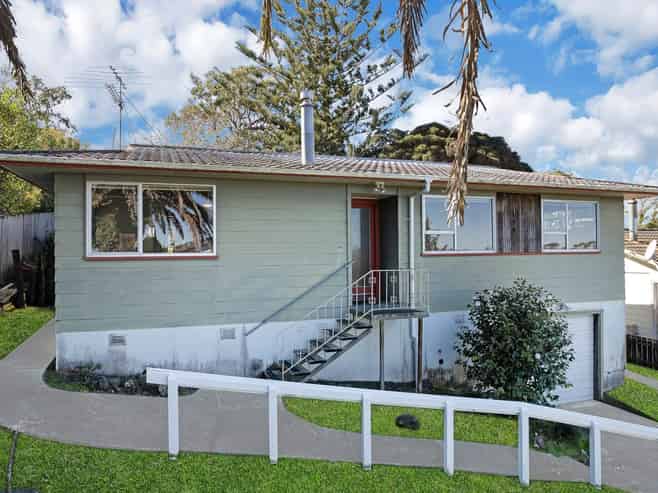 6 Lavery Place, Sunnynook