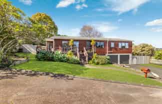 5 San Bernadino Drive, Henderson