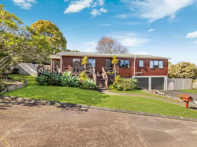 5 San Bernadino Drive, Henderson