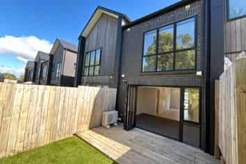 7/27 Price Crescent, Mount Wellington