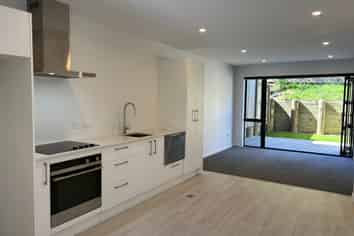 7/27 Price Crescent, Mount Wellington